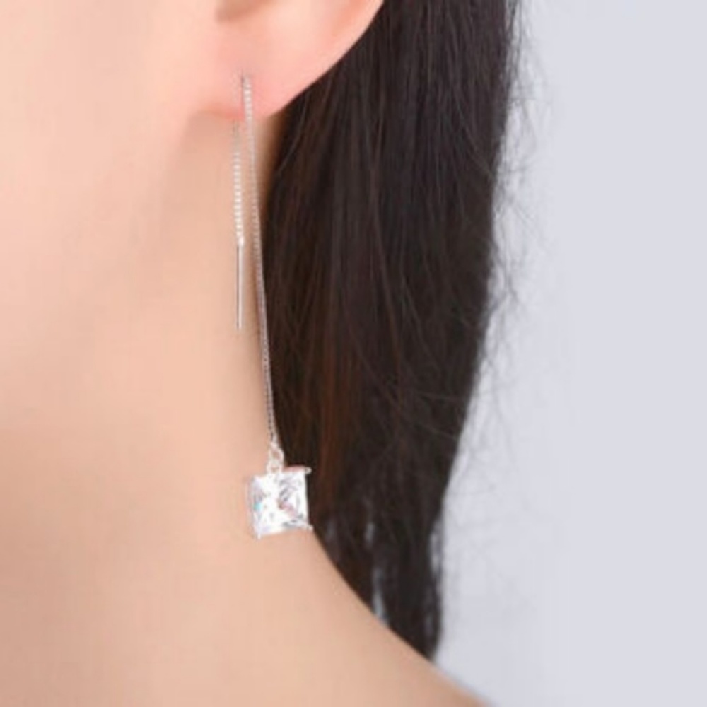 *Last One!* 925 Sterling Silver Crystal Earrings - Picture 2 of 4